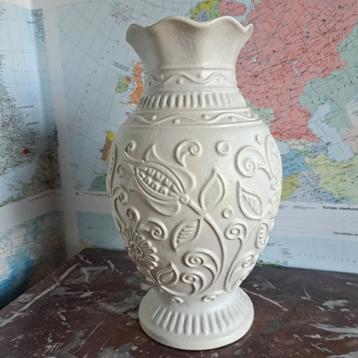 West-Germany keramiek vaas vintage midcentury beschikbaar voor biedingen