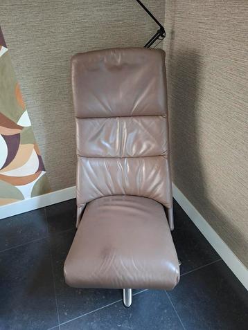 Relaxfauteuil, leer Gratis af te halen  beschikbaar voor biedingen