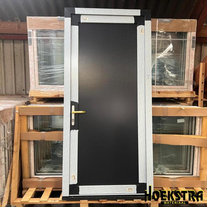 Kunststof deuren - kozijn met flens (intrekprofiel) €995,-, Doe-het-zelf en Verbouw, Deuren en Horren, Nieuw, Buitendeur, Glas