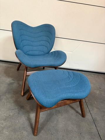 Umage Fauteuil met Voetenbank beschikbaar voor biedingen