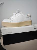 DWRS wit leren sneakers maat 38 in top staat, Kleding | Dames, DWRS, Wit, Ophalen of Verzenden, Sneakers of Gympen