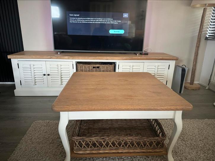 Te koop: Mooie salontafel & TV-meubel – Riviera Maison stijl, Huis en Inrichting, Complete inboedels, Ophalen