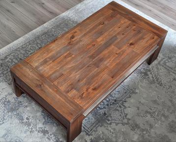 Salontafel 140x70 beschikbaar voor biedingen