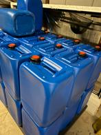 20 liter jerrycan met schenktuit, Tuin en Terras, Regentonnen, Minder dan 75 liter, Ophalen of Verzenden, Zo goed als nieuw