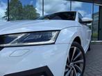 Skoda Octavia Combi 1.4 TSI iV PHEV Business Edition - Autom, Auto's, Skoda, Gebruikt, 150 pk, Leder en Stof, Wit