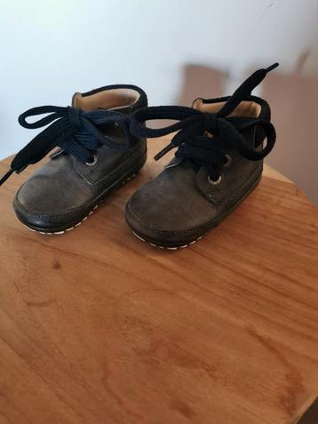 Baby schoenen mt 18 beschikbaar voor biedingen