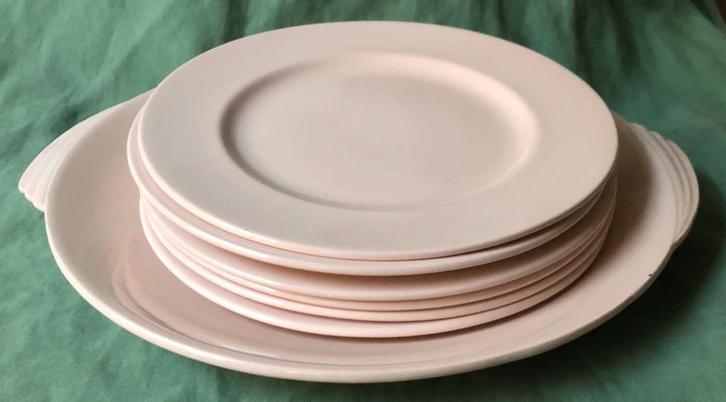 Vintage Art Deco Wedgwood Blush Rose gebakstel, Antiek en Kunst, Antiek | Servies los, Ophalen of Verzenden