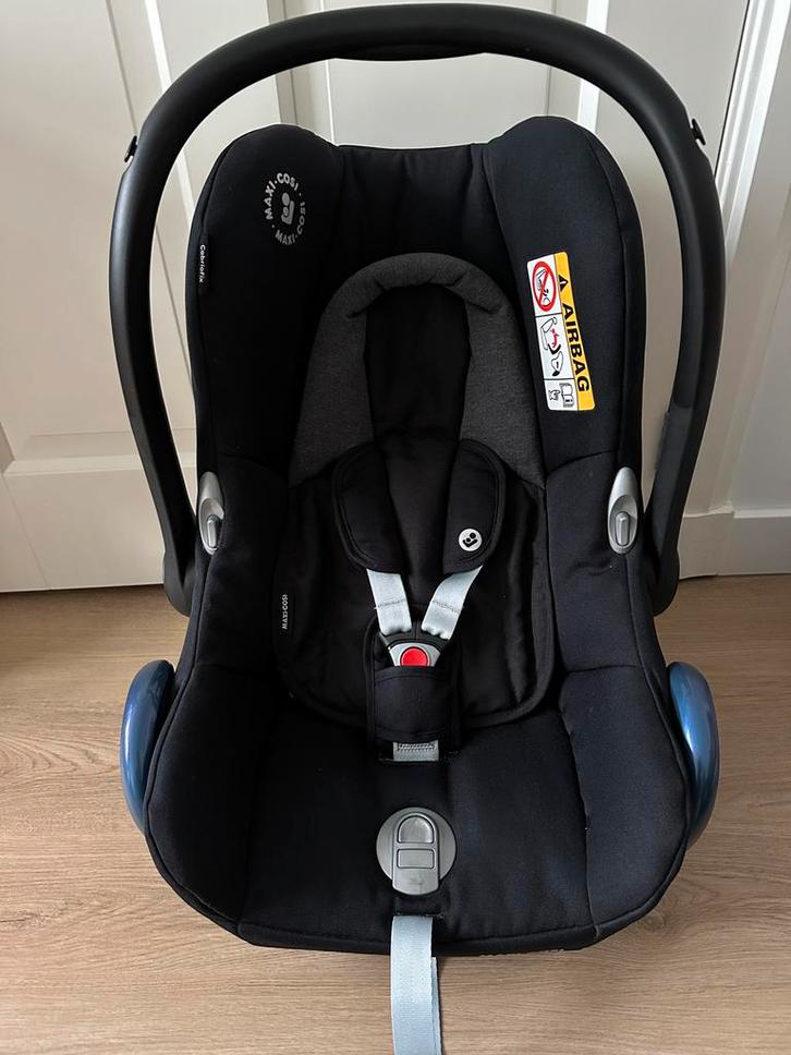 Maxi-Cosi CabrioFix Autostoeltje – Essential Black, Kinderen en Baby's, Autostoeltjes, Zo goed als nieuw, Maxi-Cosi, 0 t/m 13 kg