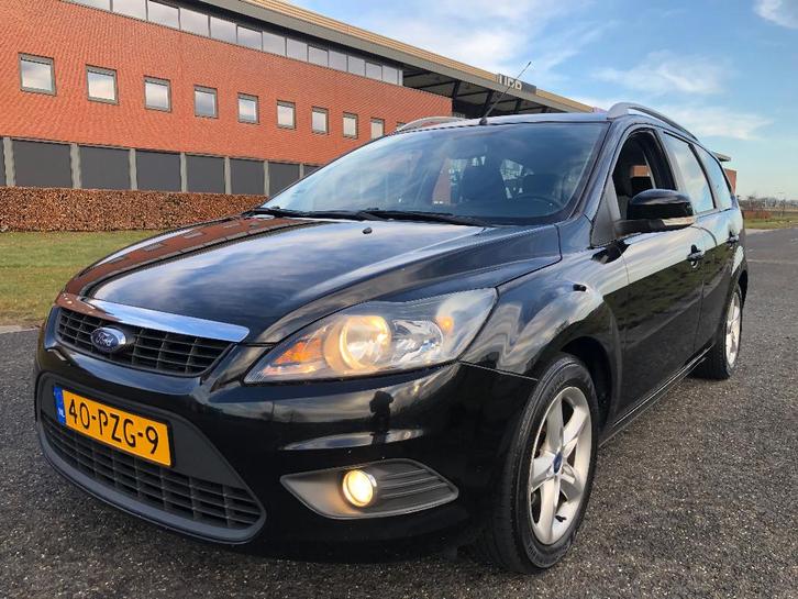 Ford Focus 1.6 16V 100PK 2011 Zwart lpg g3 ., Auto's, Ford, Particulier, Focus, ABS, Airbags, Airconditioning, Bluetooth, Boordcomputer