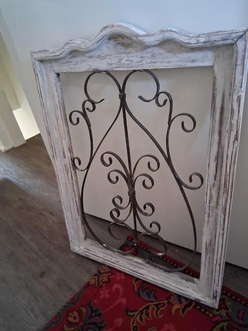 Antiek Smeedijzeren Raam met Houten Frame  hart sierpaneel, Huis en Inrichting, Woonaccessoires | Wanddecoraties, Gebruikt, Ophalen of Verzenden