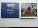Cadillac Car Postcards EN Cadillac the complete history, Gelezen, Diverse auteurs, Ophalen of Verzenden, Overige merken
