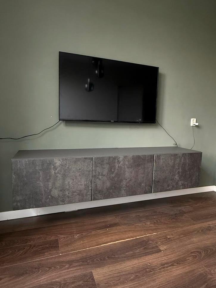 Ikea Besta TV Meubel - Donkergrijs, Huis en Inrichting, Kasten | Televisiemeubels, Zo goed als nieuw, Minder dan 100 cm, 150 tot 200 cm