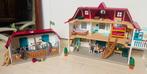 Schleich originele huis met stallen, Ophalen of Verzenden, Zo goed als nieuw