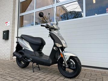 ZGAN.: Kymco Agility FR 50. Brom. Geel kenteken. Windscherm. beschikbaar voor biedingen
