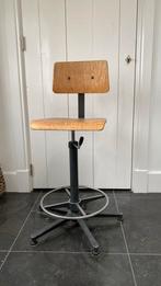 Vintage hoge bureau stoel., Gebruikt, Ophalen of Verzenden, Bureaustoel