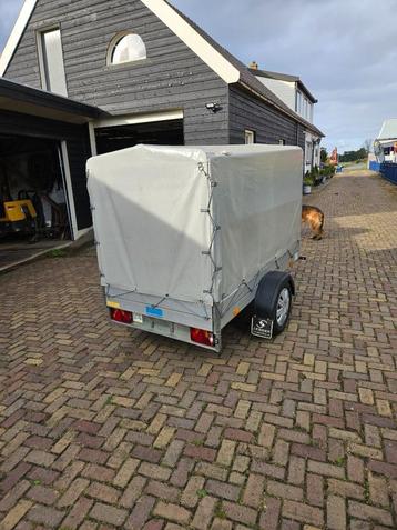 Te Koop aanhangwagen met zeil beschikbaar voor biedingen