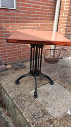 Zo goed al nieuwe Terrastafel met zware poot. 35 Euro, Huis en Inrichting, Ophalen, 50 tot 100 cm, Vierkant, Terrastafel
