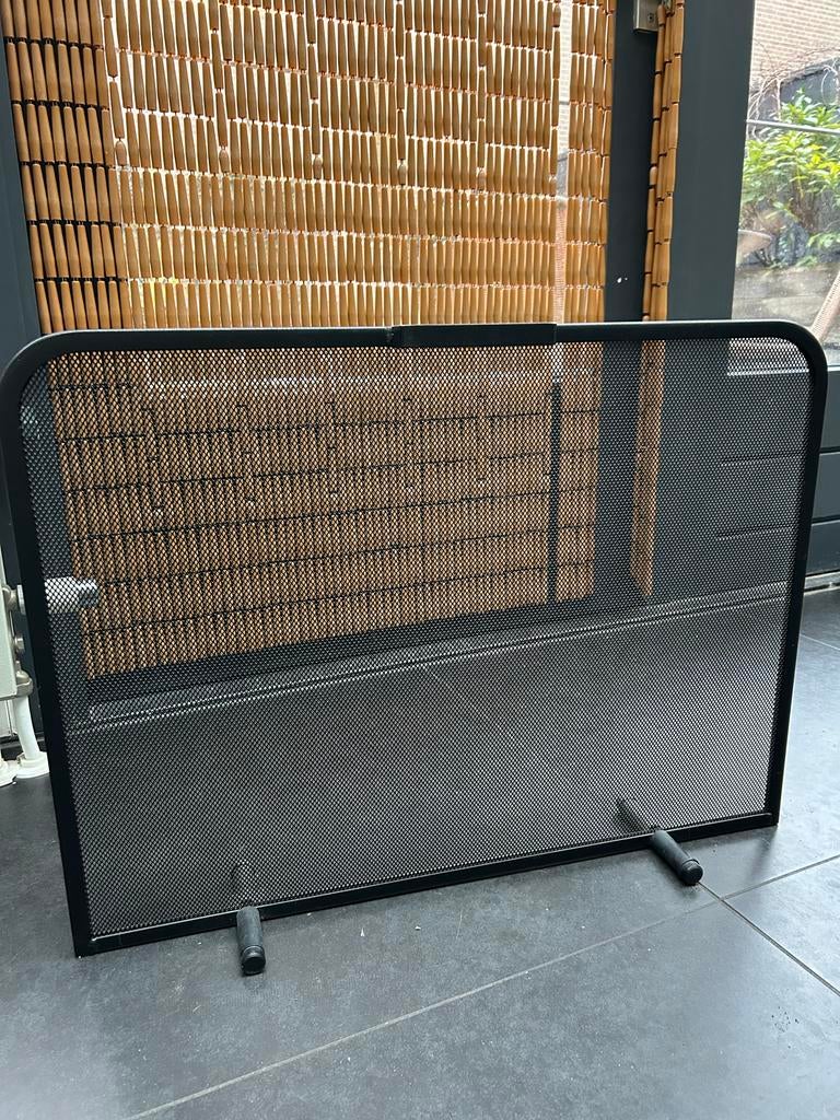 Zwart stalen vonkenscherm - 65x48 cm, Ophalen, Overige soorten, Zo goed als nieuw, Vrijstaand