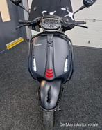 Vespa Sprint Mat Zwart S 1e eigenaar. Topstaat, Fietsen en Brommers, Brommeronderdelen | Scooters, Ophalen, Zo goed als nieuw
