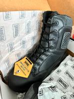 Magnum werkschoenen maat 45, Verzenden, Zo goed als nieuw
