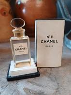 Miniatuur vintage Chanel Parfumfles met doosje, Verzamelen, Ophalen of Verzenden, Gebruikt, Miniatuur