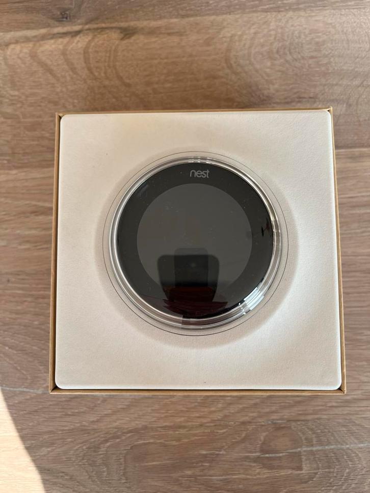 Nest Learning Thermostat V3 + HeatLink - Zo goed als nieuw, Doe-het-zelf en Verbouw, Thermostaten, Zo goed als nieuw, Slimme thermostaat