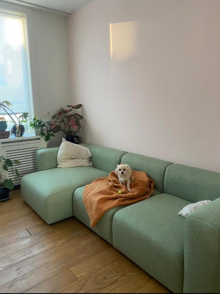 Hay mags bank in Kvadrat x Bertjan Pot stof, Huis en Inrichting, Banken | Bankstellen, Gebruikt, Hoekbank, Driepersoons, 250 tot 300 cm