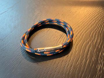 Handgemaakte Armbanden - Verschill. kleuren, maten, sluiting beschikbaar voor biedingen