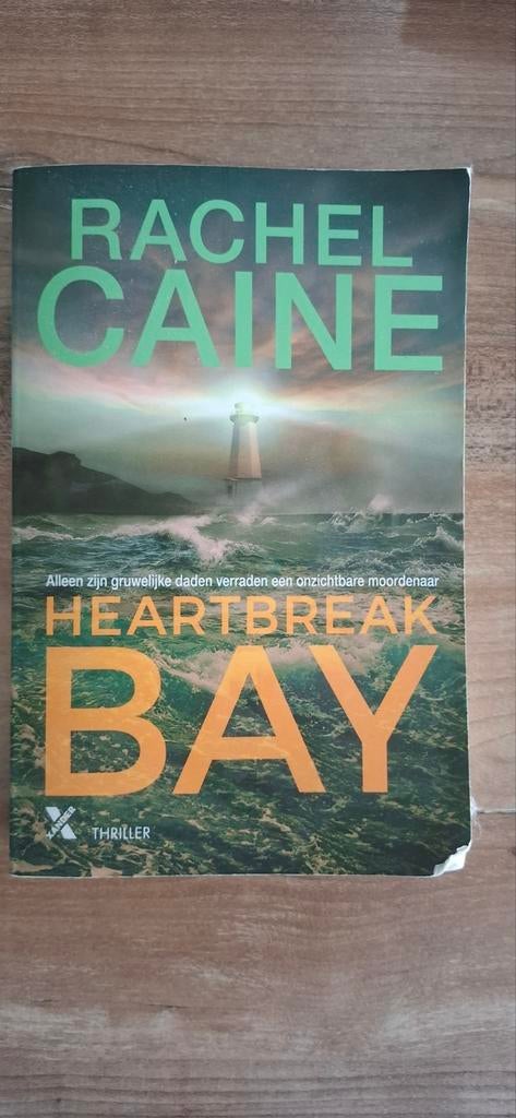 Rachel Caine - Heartbreak Bay, Ophalen of Verzenden, Zo goed als nieuw, Rachel Caine