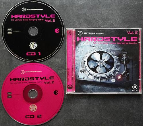 CD - Blutonium Presents Hardstyle Vol. 2 - Techno Hardtrance, Cd's en Dvd's, Cd's | Dance en House, Zo goed als nieuw, Ophalen of Verzenden