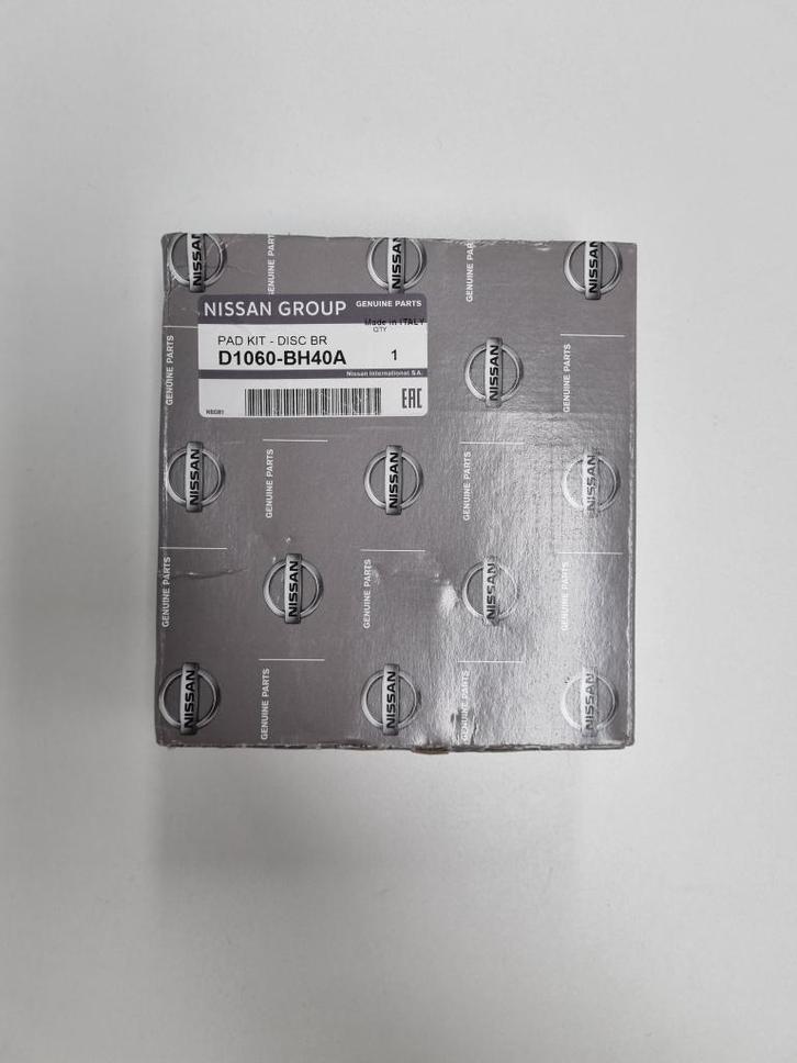 D1060-JD00A remblokken - Nissan - Dacia - Renault, Auto-onderdelen, Remmen en Aandrijving, Nissan, Renault, Dacia, Nieuw, Ophalen of Verzenden