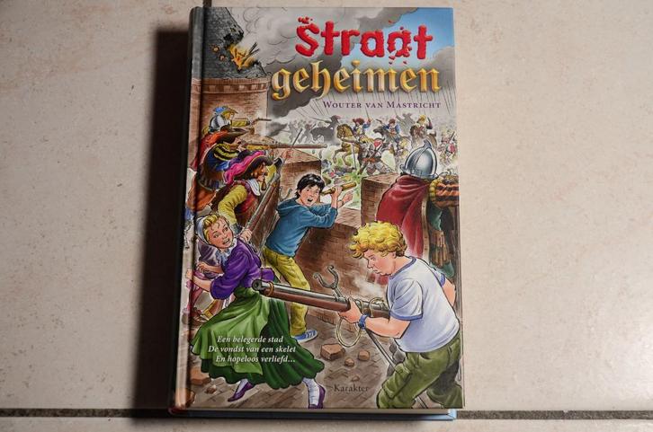 Straatgeheimen / Wouter van Mastricht, Boeken, Kinderboeken | Jeugd | onder 10 jaar, Zo goed als nieuw, Fictie algemeen, Ophalen of Verzenden