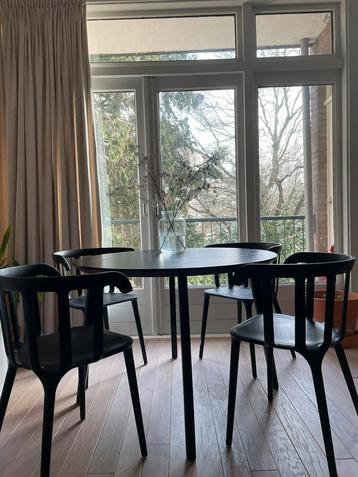 Zwarte eetkamerstoelen (4 stuks)