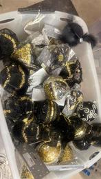 Hele bak zwarte kerstballen, Ophalen, Nieuw