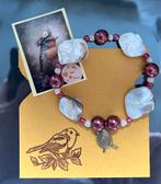 Bruin roze armband met roodborstje, Ophalen of Verzenden, Nieuw, Roze, Overige materialen