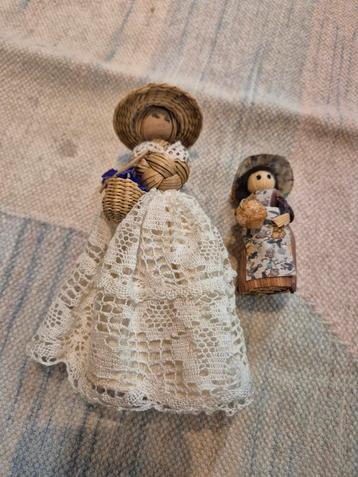 Vintage Handgemaakte Poppetjes Set beschikbaar voor biedingen