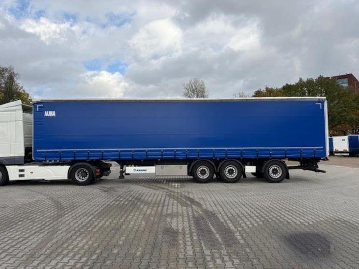 Te koop / te huur Krone Kooi-aap trailer liftas, gestuurd., Auto's, Vrachtwagens, Bedrijf, Aanhangers en Opleggers, Ophalen