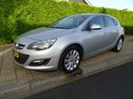 Opel ASTRA 1.4 TURBO COSMO-Navi-Cam-Cruise-Pdc-Blth, Gebruikt, 680 kg, 4 cilinders, Met garantie (alle)