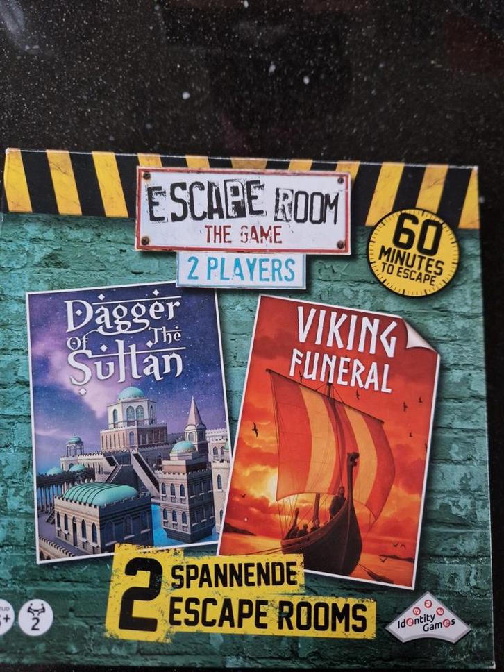 Escape Room The Game - 2 Spelers, Hobby en Vrije tijd, Gezelschapsspellen | Bordspellen, Zo goed als nieuw, Een of twee spelers