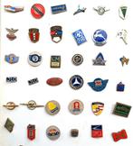 Speldjes autospeldjes motorspeldjes. Pins. Fiets Bromfiets., Verzamelen, Speldjes, Pins en Buttons, Ophalen of Verzenden, Zo goed als nieuw