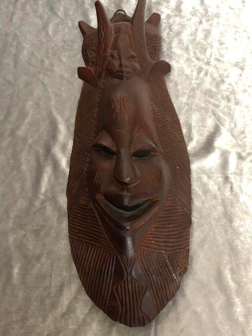 Afrikaans moeder en kind masker uit hout gesneden, Antiek en Kunst, Curiosa en Brocante, Ophalen of Verzenden