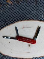 Victoria Victorinox rood alox mes zakmes, Caravans en Kamperen, Kampeergereedschap, Zo goed als nieuw