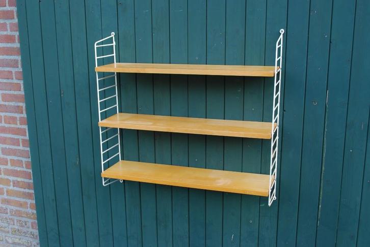 Vintage wandrek Nisse String, Huis en Inrichting, Woonaccessoires | Wandplanken en Boekenplanken, Gebruikt, Ophalen of Verzenden