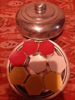 Vintage Franse Yalacta yoghurtmaker met 8 potjes, Ophalen of Verzenden, Gebruikt, Overige materialen, Pot, Bus of Blik