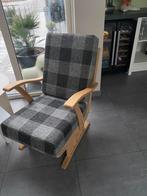 2 vintage stoelen i.z.g.s., Ophalen, Zo goed als nieuw, Bruin