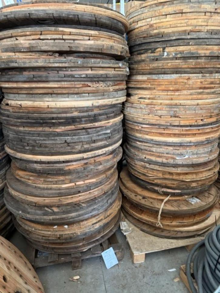 haspel bladen tafel goedkoop, Tuin en Terras, Tuintafels, Zo goed als nieuw, Rond, Hout, Ophalen