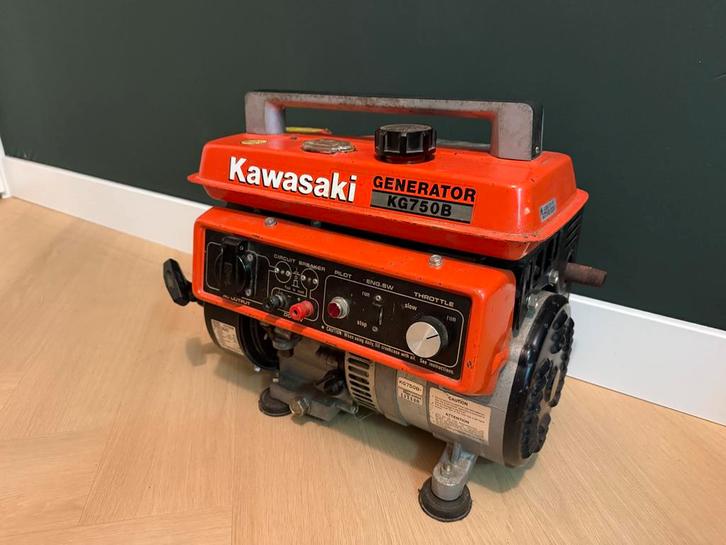 Kawasaki KG750B Generator / Aggregaat, Doe-het-zelf en Verbouw, Overige Doe-het-zelf en Verbouw, Gebruikt, Ophalen