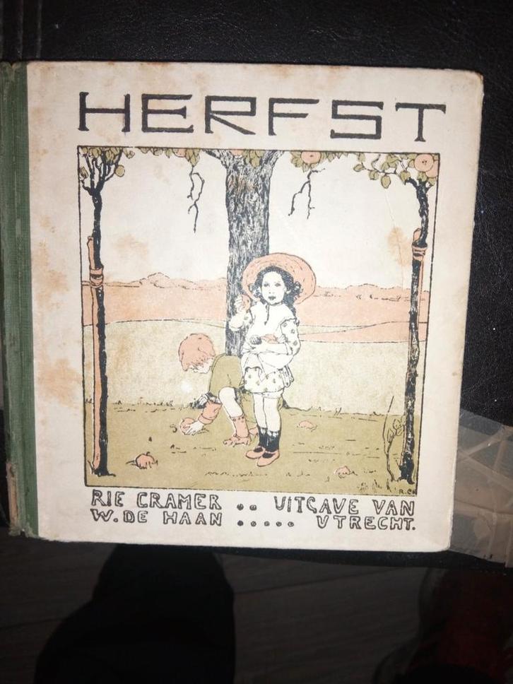 Herfst - Rie Cramer - Vintage Kinderboek, Boeken, Kinderboeken | Jeugd | onder 10 jaar, Gelezen, Sprookjes, Ophalen of Verzenden