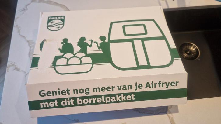 Philips Airfryer borrelpakket, Huis en Inrichting, Keuken | Keukenelementen, Nieuw, Minder dan 100 cm, 50 tot 100 cm, 25 tot 50 cm