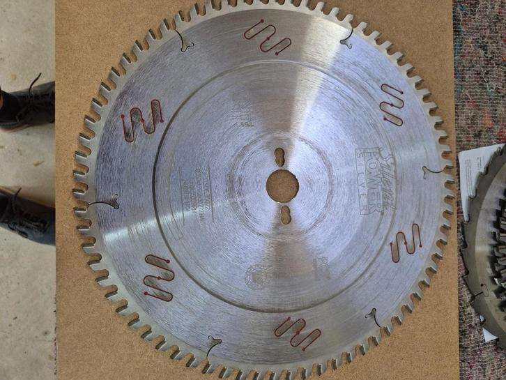 Zaagblad SilentPower dak- holtand 350 mm. 72 tands., Doe-het-zelf en Verbouw, Gereedschap | Machine-onderdelen en Toebehoren, Zo goed als nieuw